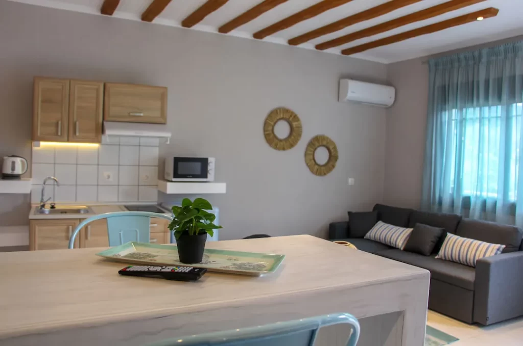 Lamprini Deluxe Thassos