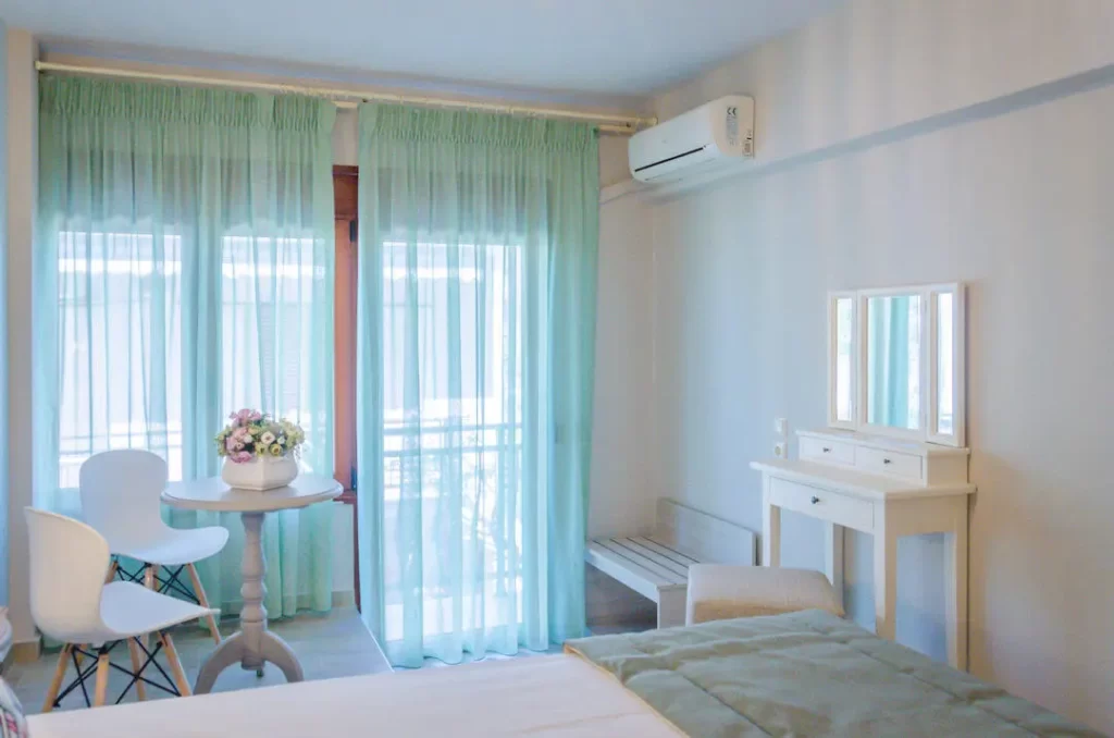 palm studios thassos