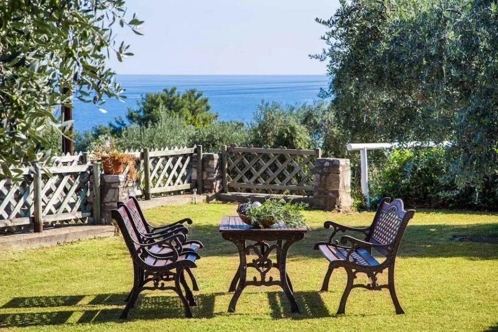 Sarimpalas Studios Thassos