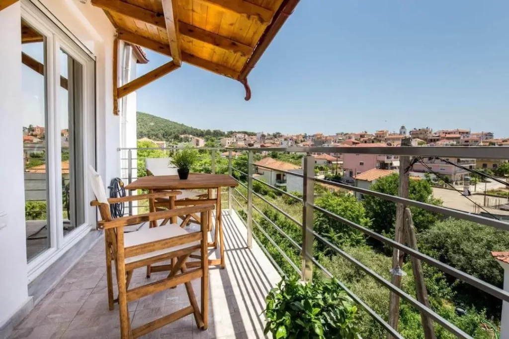 Thassos Family Escape