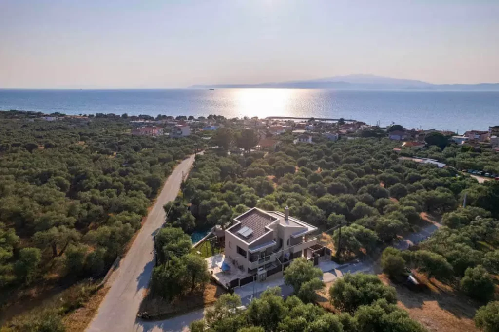 nous luxury thassos