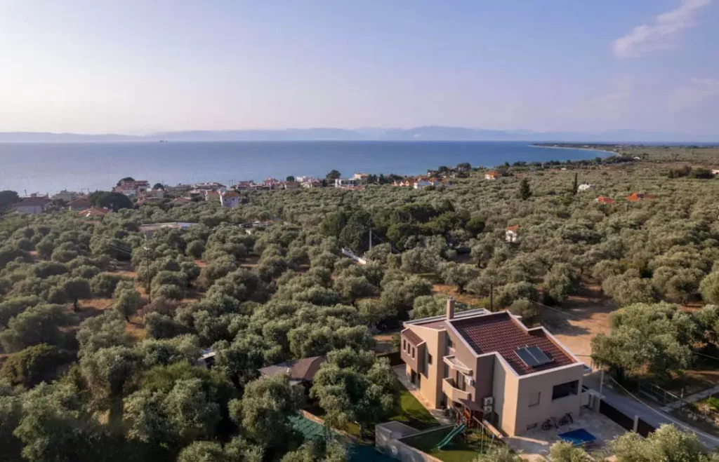 nous luxury thassos