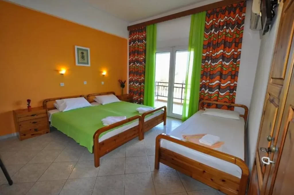 house elena thassos