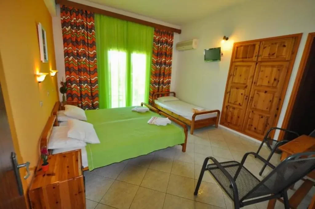house elena thassos