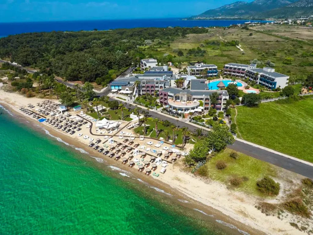 Ilio Mare Beach Hotel