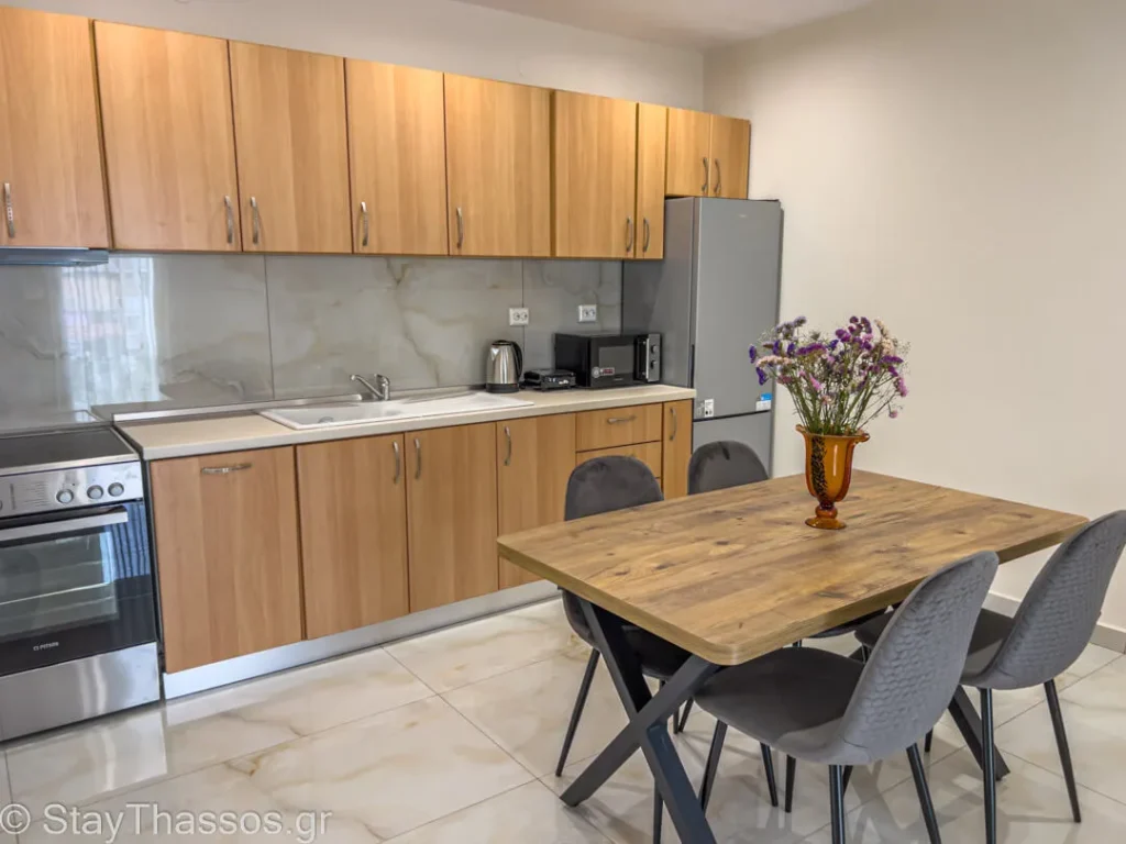 First Floor Loridis Central Apartment