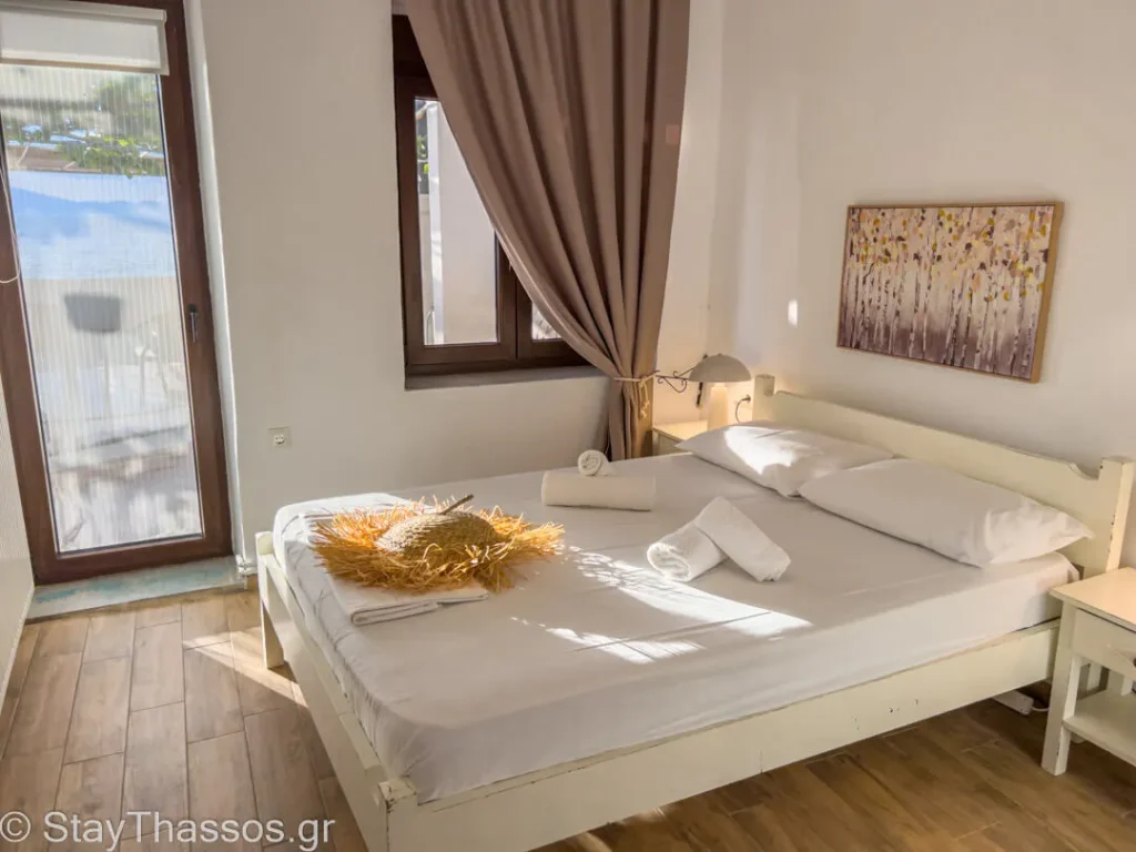 Angel Beach House Room