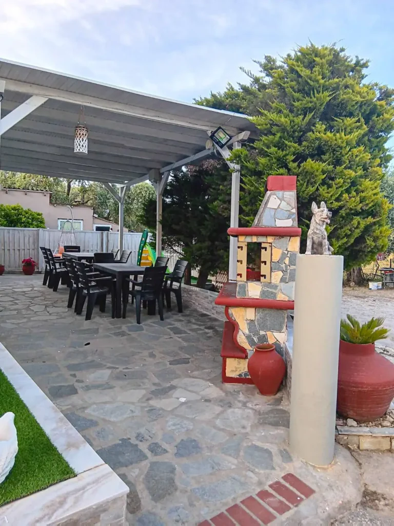 Kidonis Apartments Exterior
