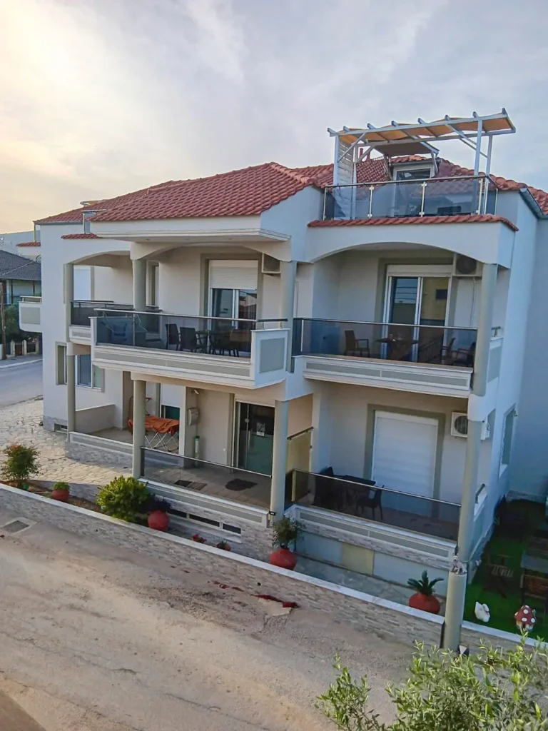 Kidonis Apartments Exterior