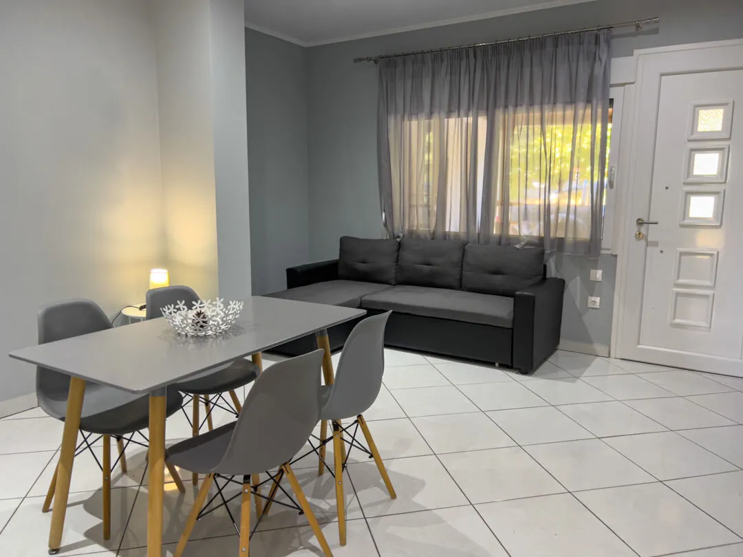 Venia’s House 1-bedroom downstairs (4)