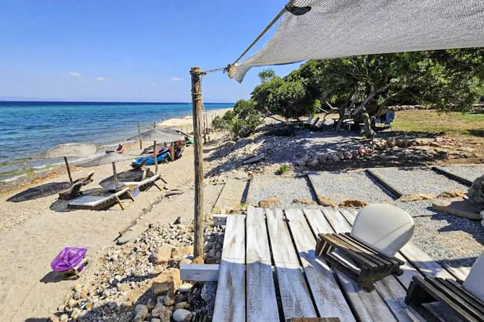 Crusoe Bay Thassos