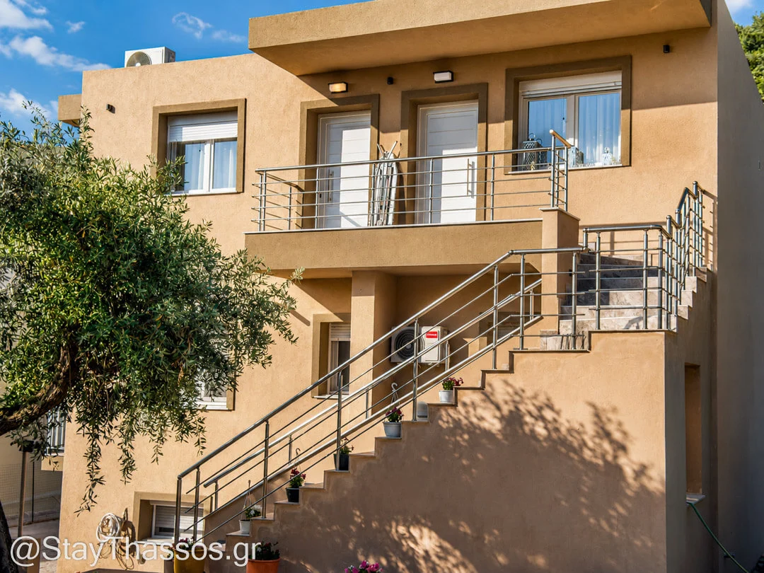 Katsanikos Apartments (4)