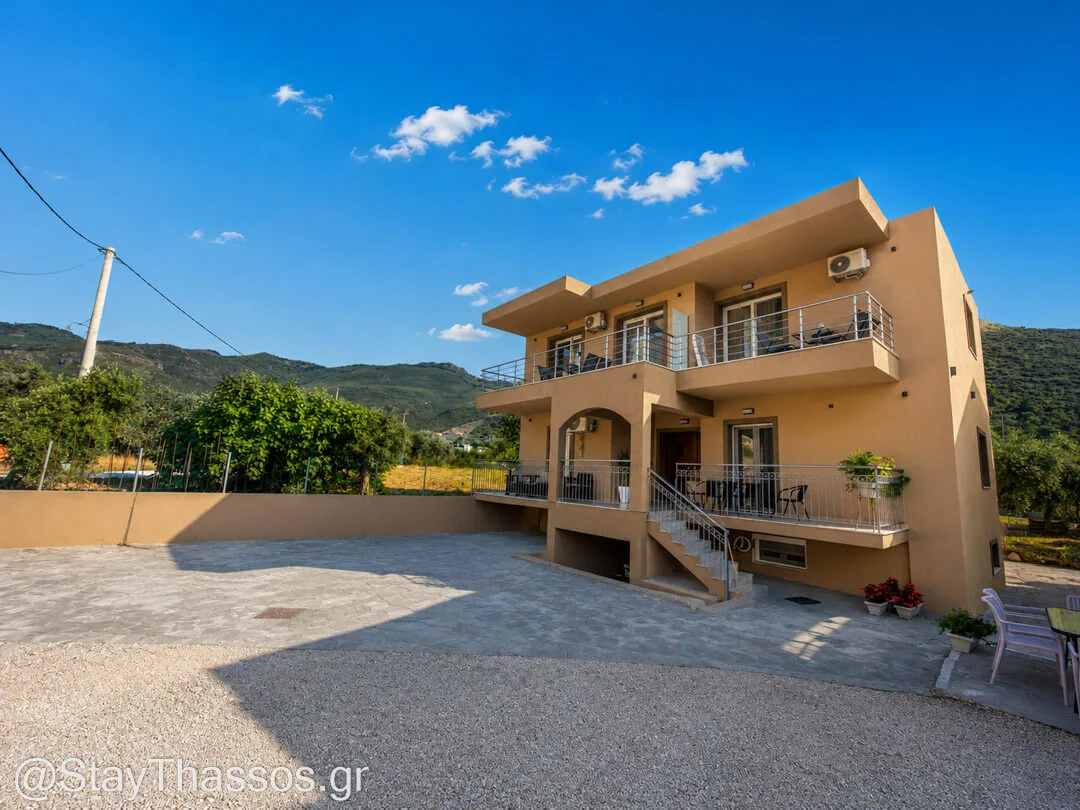Katsanikos Apartments (6)