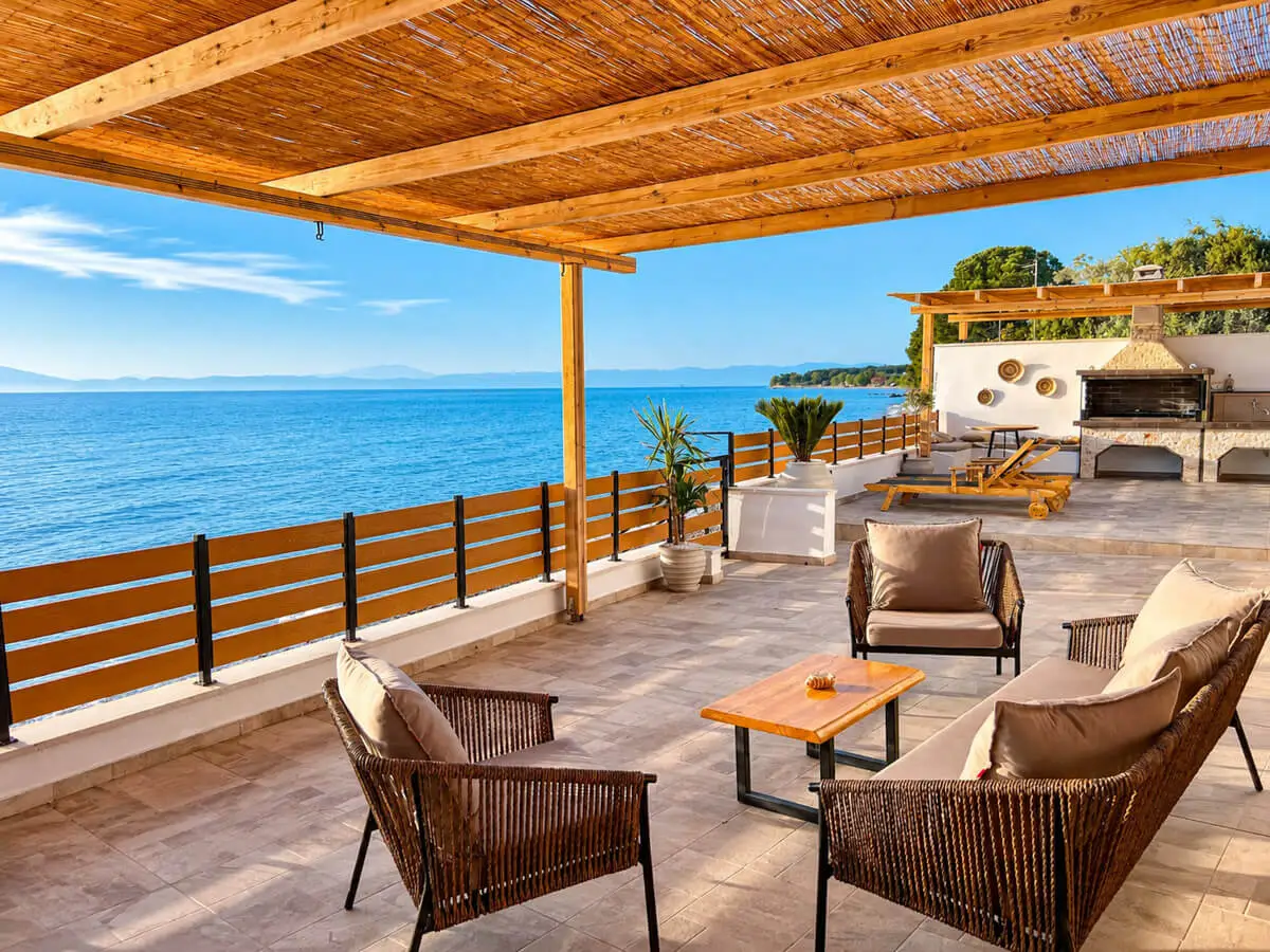 Navis Luxury Thassos