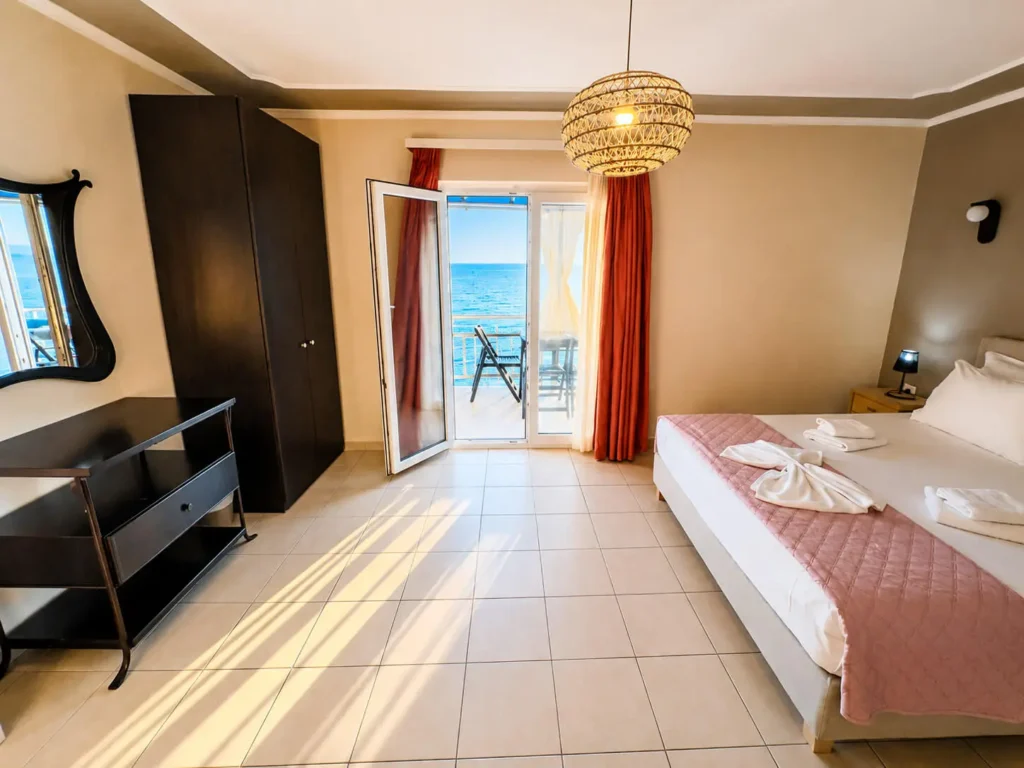Zeus Apartment Studios Plaka Thassos